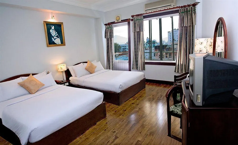 Camellia Nhatrang Hotel Нячанг Вьетнам